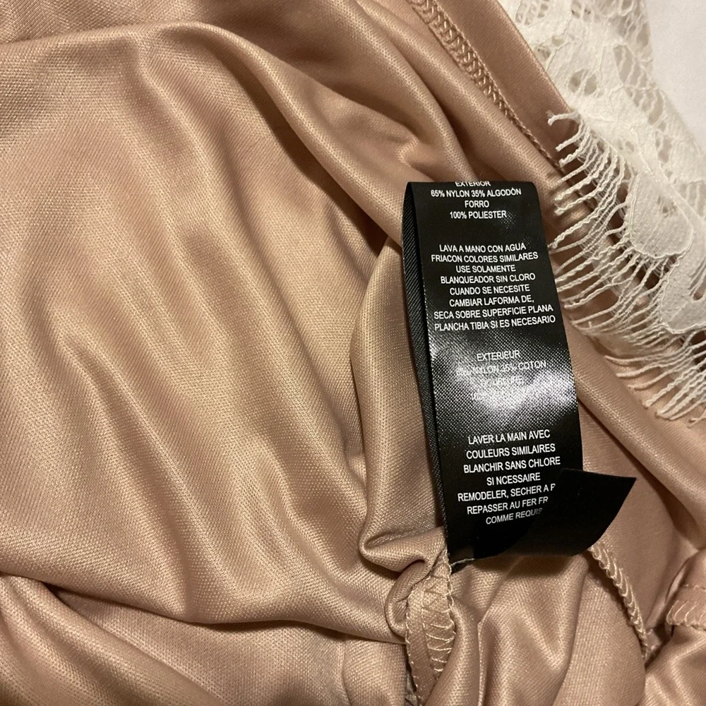 Jessica Howard Lace Dress ‎ Size 16.   k47